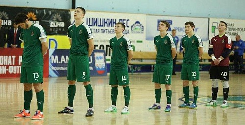 «Дина» пропустила одиннадцать мячей…