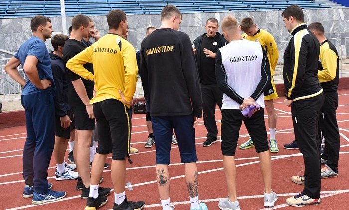 «Югру-Самотлор» пригласили в Санкт-Петербург