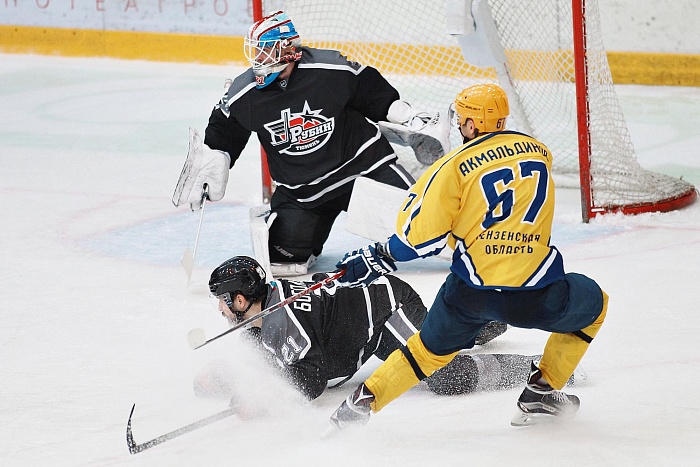 Фото Владимира ОГНЁВА