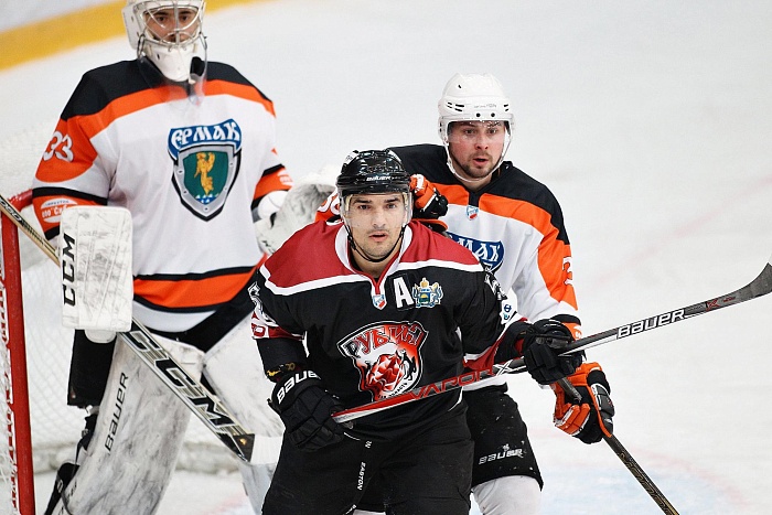 Фото Владимира ОГНЁВА