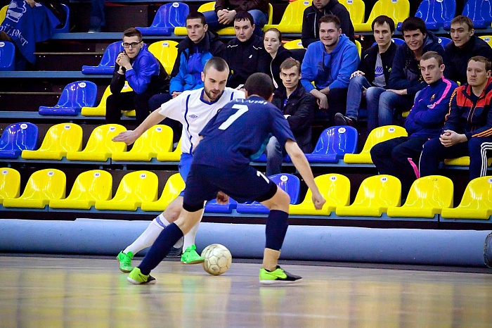 «Арарат» забил 11 мячей, но в итоге проиграл...