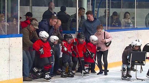 Первая тренировка детей 2013 года рождения, воспитанников клуба «Рубин», прошла сегодня во Дворце спорта