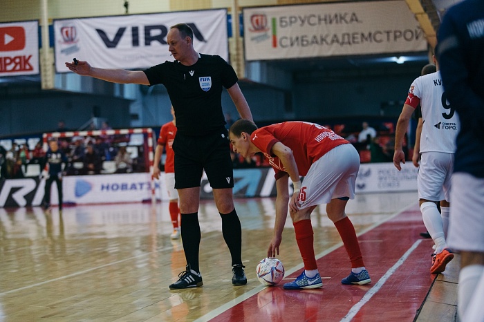 Тюменец Виталий Грошев отсудит матчи «Финала четырёх» Кубка России по мини-футболу