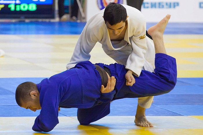 Начались тренировки дзюдоистов