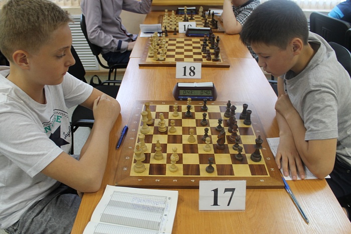 Команчи пойдет в атаку на Карпова