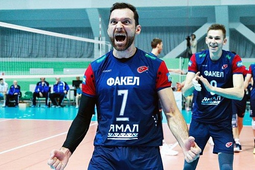 В Новом Уренгое посмотрят на «Енисей»