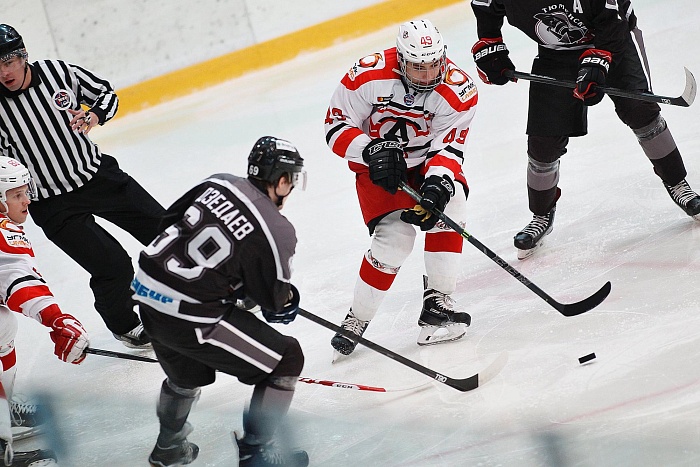 Фото Владимира ОГНЁВА