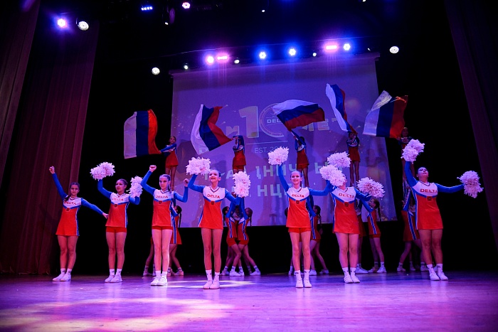 В Тюмени состоялся первый Новогодний турнир по акрогимнастическим видам спорта