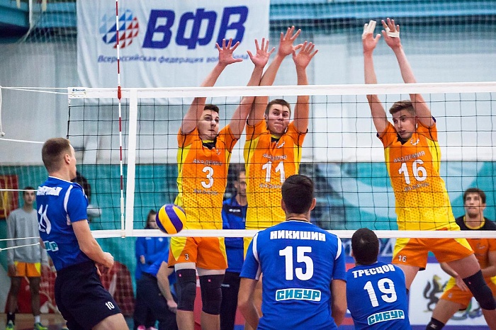 Фото Александра ЗЫРЯНОВА