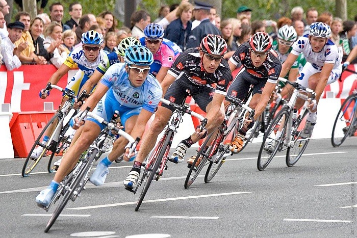 На шоссе Сочи выиграли несколько трофеев