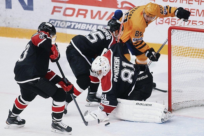 Фото Владимира ОГНЁВА