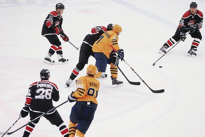 Фото Владимира ОГНЁВА