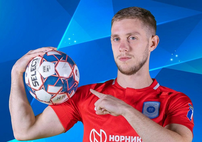 Тюменский вратарь перебрался в Норильск
