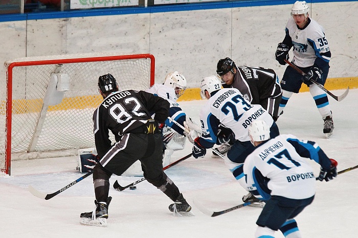 Фото Владимира ОГНЁВА.