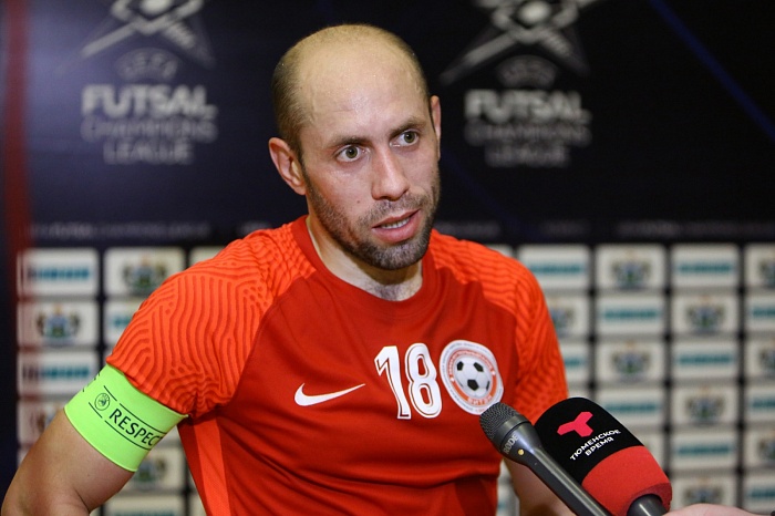 Юрий Рабыко: «Я просто выбивал мяч…»