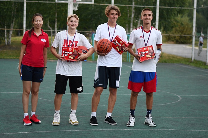 В Тобольске узнали «королей мяча»