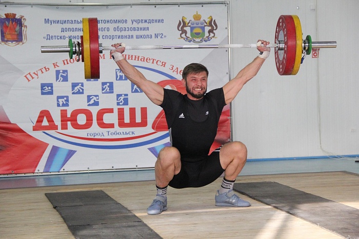 Штангисты выявили чемпионов в «абсолютке»