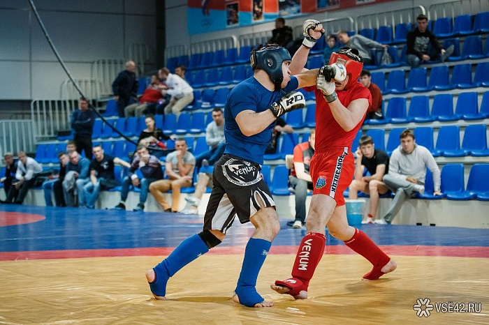 Сибиряки блеснули в панкратионе