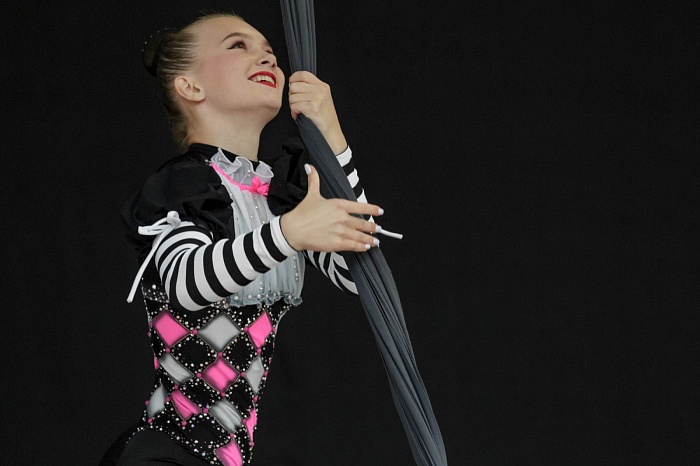 Региональный чемпионат по воздушной акробатике «Шаги к успеху» в Тюмени