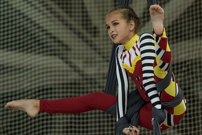 Региональный чемпионат по воздушной акробатике «Шаги к успеху» в Тюмени