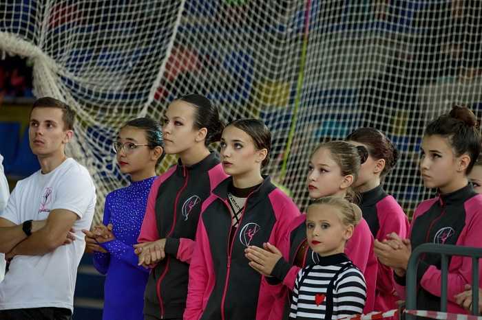 Региональный чемпионат по воздушной акробатике «Шаги к успеху» в Тюмени