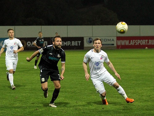 «Тюмень» разошлась миром с чертановцами (ОНЛАЙН)