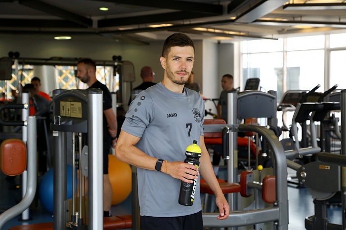 Нападающий мини-футбольного клуба «Тюмень» Иван Милованов: «Эпизодами у нас уже просматривалась хорошая игра»