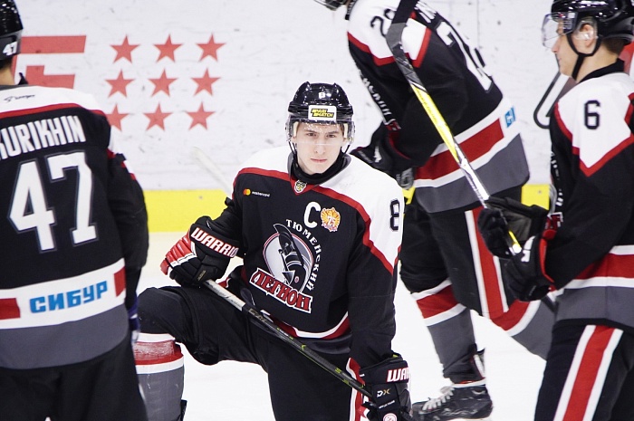 Тюменцы угостили «мамонтов» дублем, но уступили..