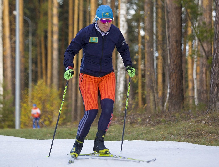 Снежная трасса в Жемчужине Сибири. Сборные Белоруссии и Казахстана