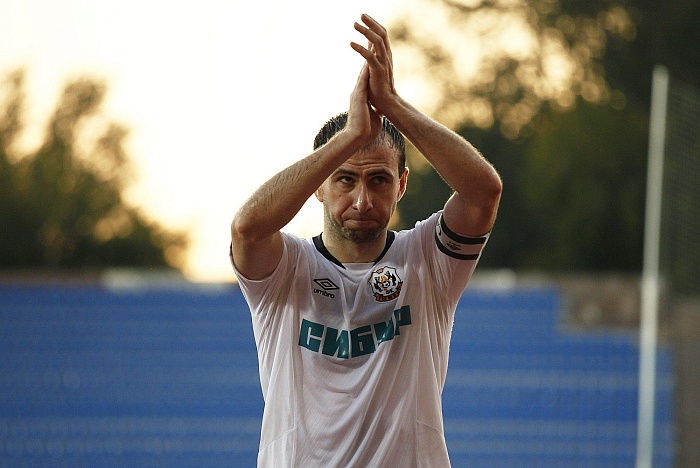 Хасан Мамтов резким спуртом вырвался вперед