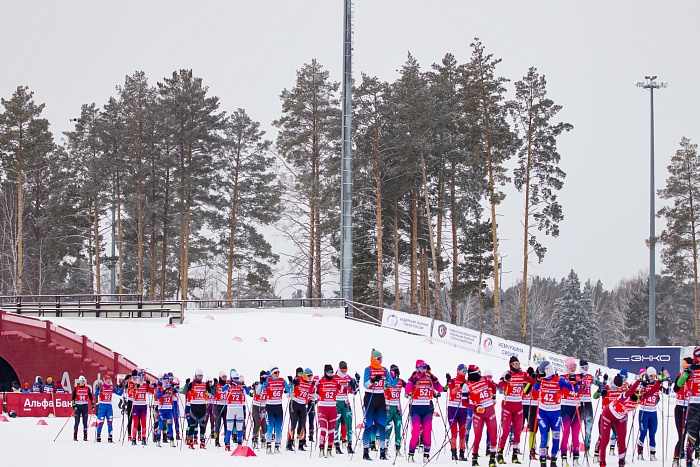 Кубок России по лыжным гонкам. 6-й этап в Тюмени. Масс-старт. Женщины