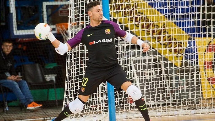 Соперник тюменцев заполучил вратаря «Барселоны»