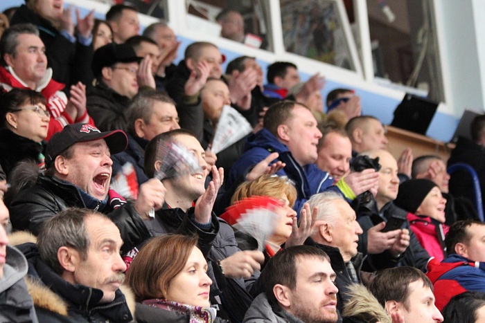 «Тюменский Легион» забросил тринадцать шайб омичам