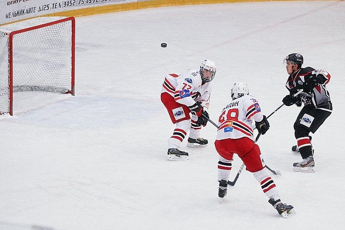 Фото Владимира ОГНЁВА