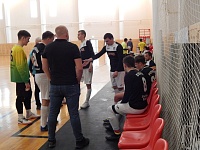 «Бутса» потерпела первое поражение в открытом чемпионате Ишима по мини-футболу