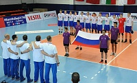 Станислав Динейкин играет за сборную России