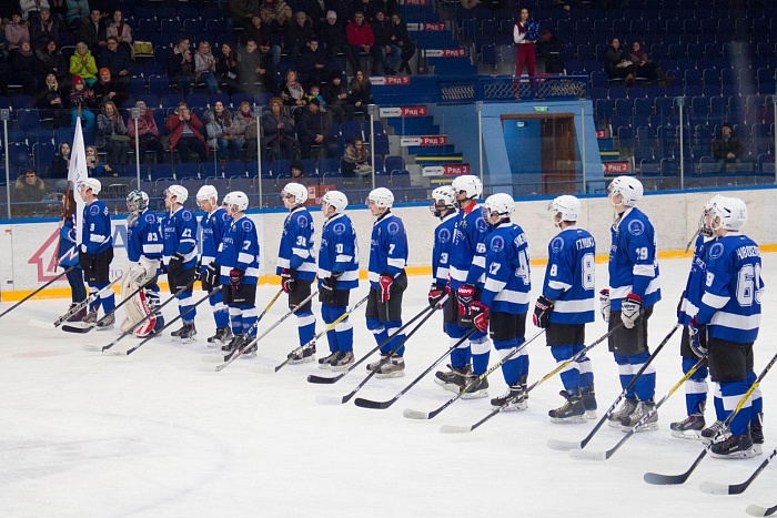 Тюменцы взяли «Урожай» в оборот (ВИДЕО)