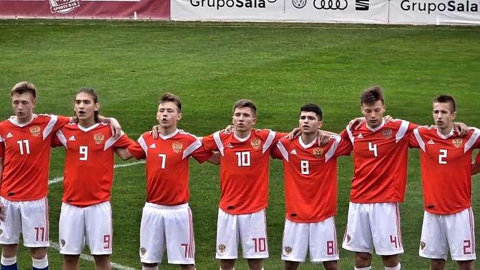 Десятый матч за сборную сыграл Иван Зазвонкин