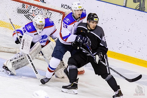 Лучший бомбардир не попал в карантин