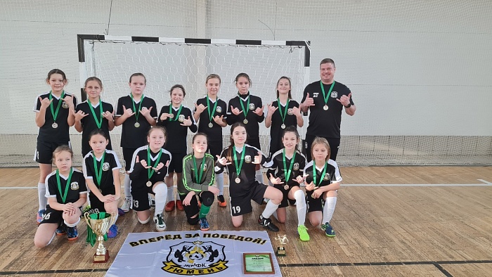 Юные тюменки в столице Урала добыли футзальное серебро