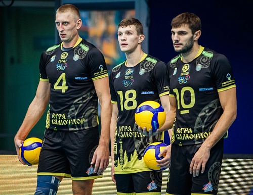 Турнирную гонку возглавили динамовцы