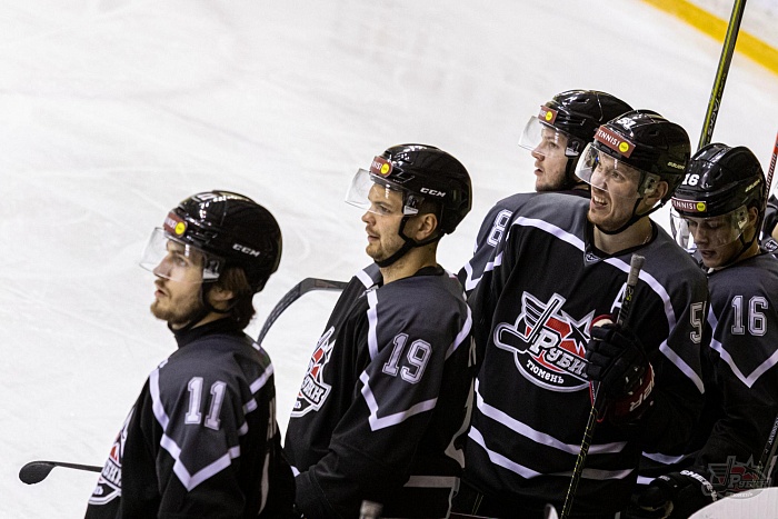 В неравных составах «Рубин» чувствует себя комфортно