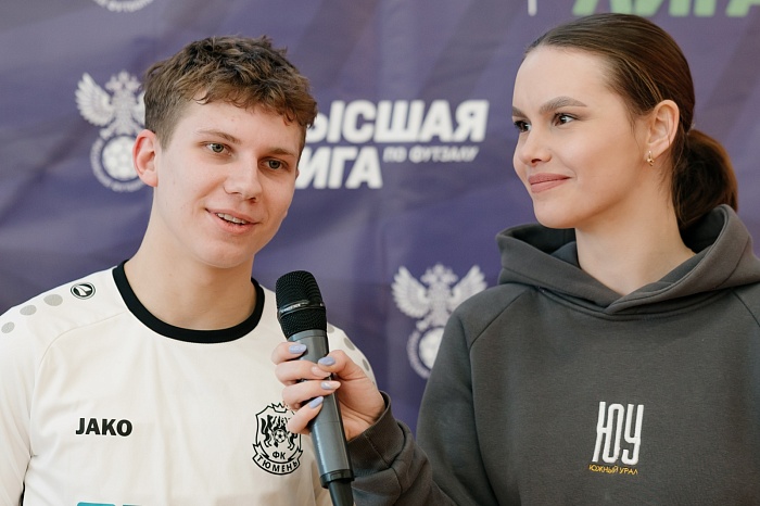 Чемпионат России. Высшая лига. Зона "Восток". "Металлург" - "Тюмень-дубль"