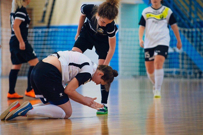 Алена Конушина: «На тренировках Беломоина не соскучишься»