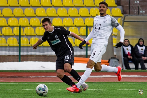 Футболисты «Тюмени» ушли от поражения в матче с «Уфой»