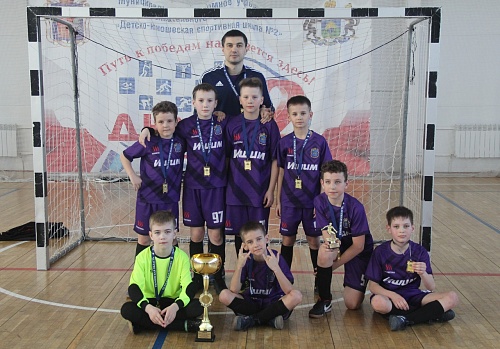 Юношеская команда из Ишима стала чемпионом области по мини-футболу, а тоболяки взяли серебро и бронзу