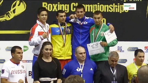 Захаров уступил Захарьеву