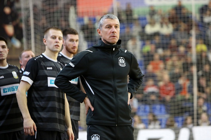 Чемпионат России по мини-футболу среди клубов PARI-Суперлиги. МФК «Тюмень» - КПРФ (Москва) – 2:4 и 3:3