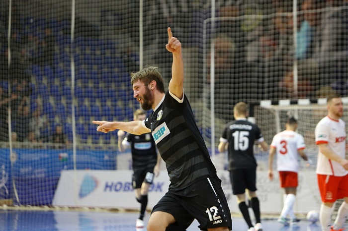 Чемпионат России по мини-футболу среди клубов PARI-Суперлиги. МФК «Тюмень» - КПРФ (Москва) – 2:4 и 3:3