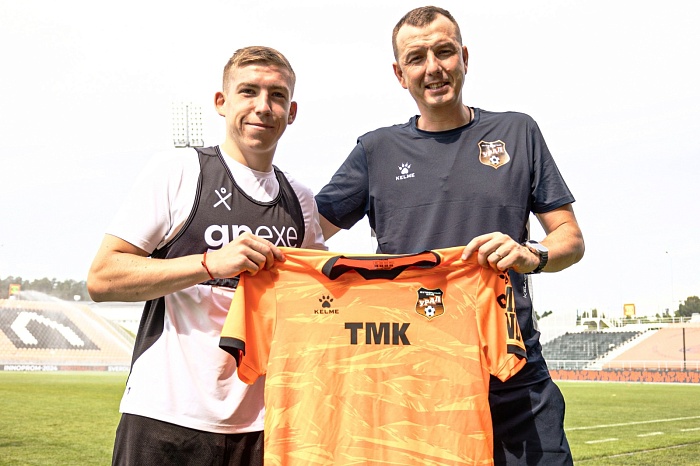 Состав «Урала» пополнил экс-форвард футбольного клуба «Тюмень» Илья Порохов